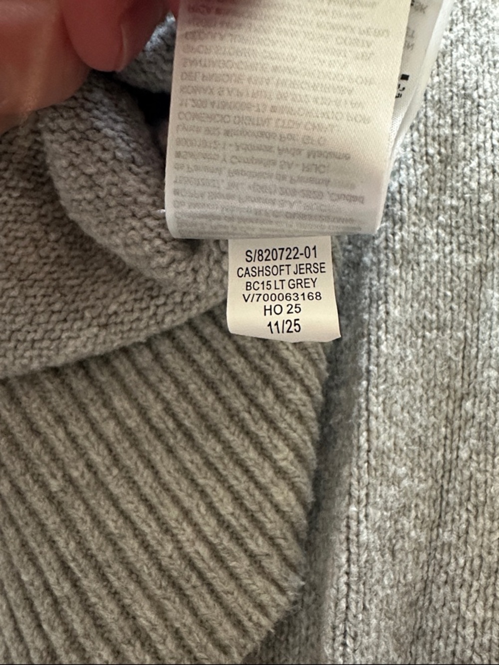 NWOT GAP Cashsoft Grey Hooded Sweater - Picture 4 of 6
